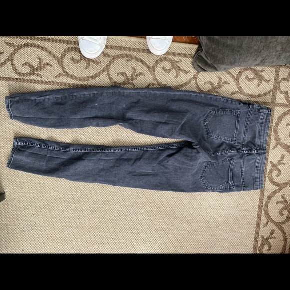 H&M jeans - Picture 3 of 3